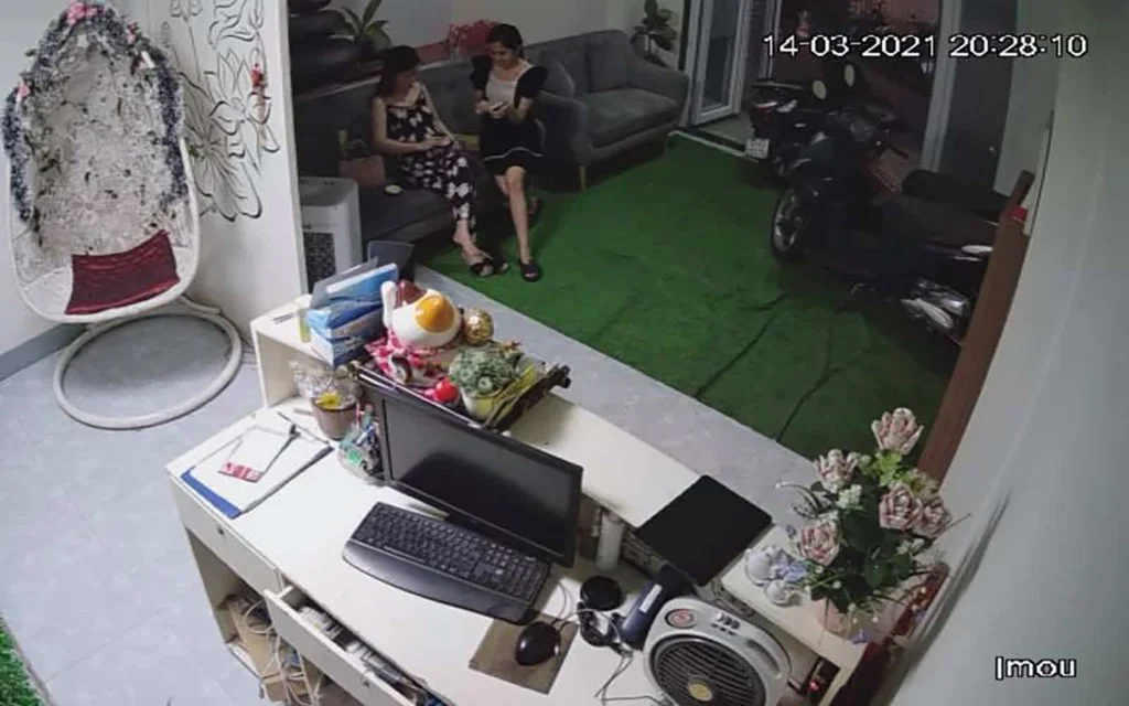 Camera Dahua IPC-G26EP tại văn phòng