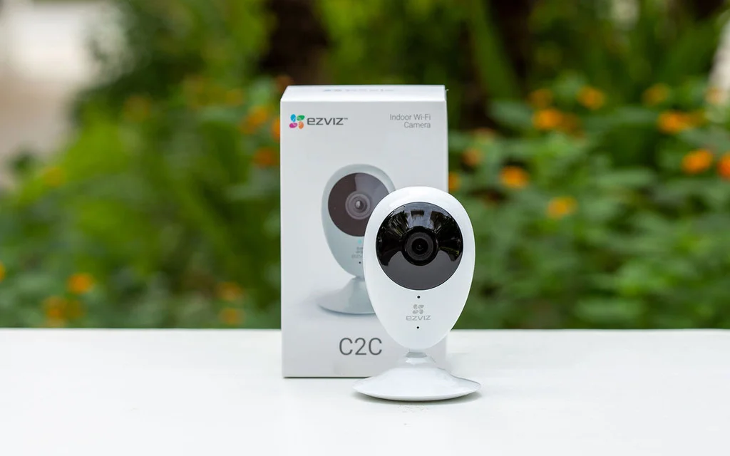 Camera C2C CS-CV206 được thiết kế nhỏ gọn và tiện lợi